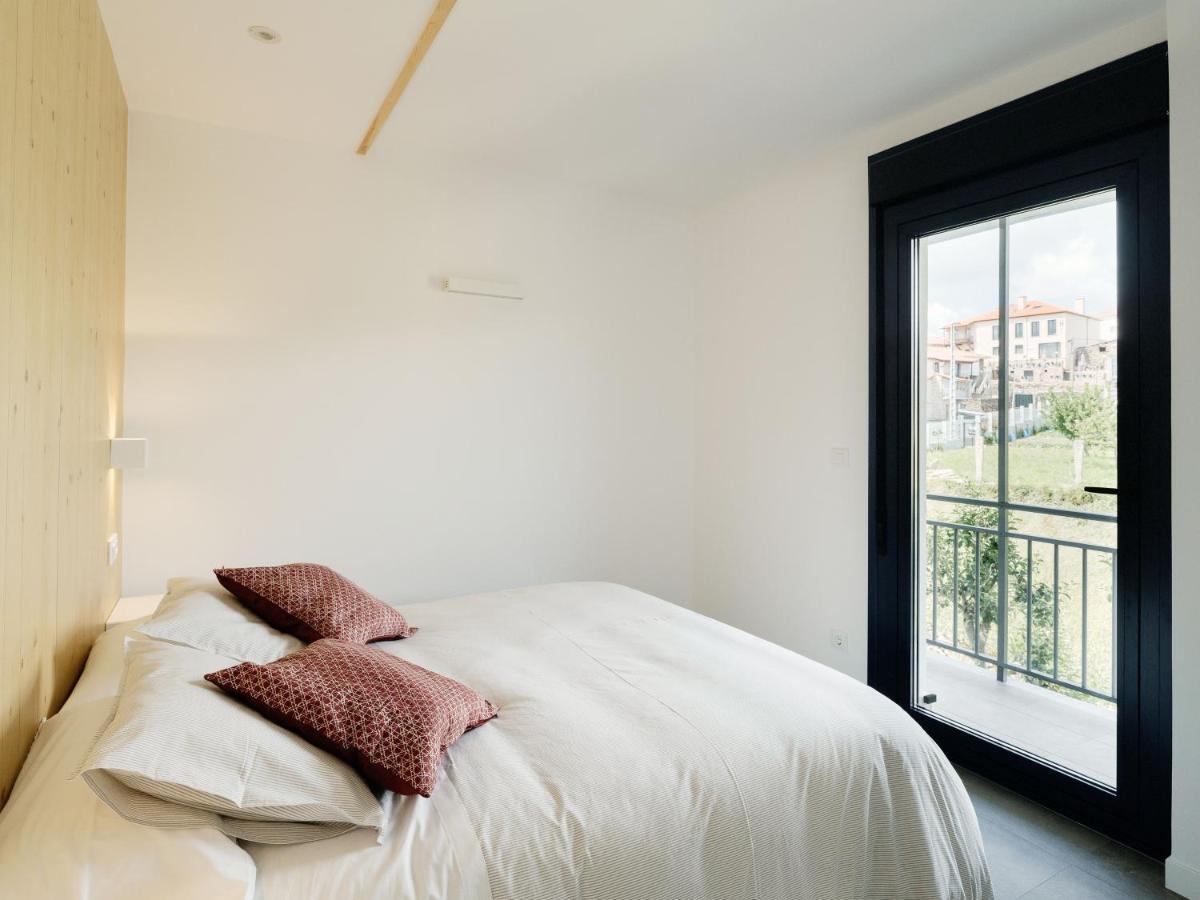 Apartamentos Ribeira Sacra Parada del Sil Bagian luar foto