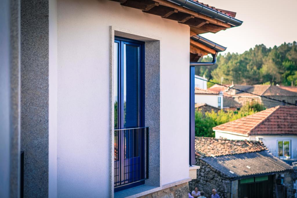 Apartamentos Ribeira Sacra Parada del Sil Bagian luar foto